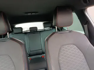 SEAT Leon 2025 DESDE 380€ AL MES ¡SIN ENTRADA!