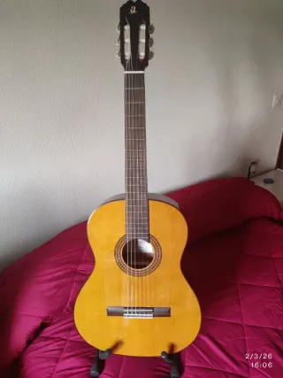Guitarra Admira Juanita 4/4