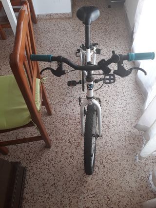 Bicicleta Original 100 Infantil B'TWIN 20"