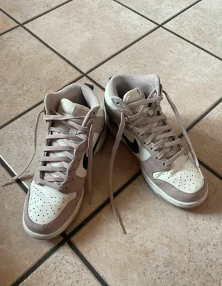 Nike Dunk High Rosa Bianco Donna