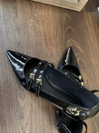 Zapatos elegantes negros