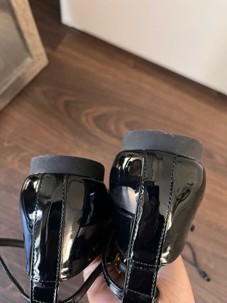 Zapatos elegantes negros