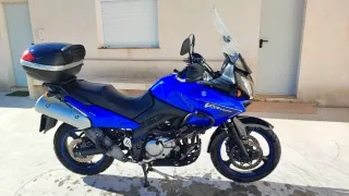 Suzuki V-Strom DL 650 Azul