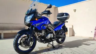 Suzuki V-Strom DL 650 Azul