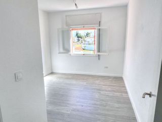 Chalet en venta en La Granja-La Colina-Los Pastores en Algeciras