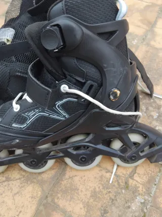 Patines Decathlon con protección y casco
