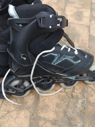 Patines Decathlon con protección y casco