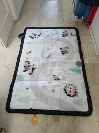 Manta de actividades infantil