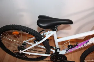 Bicicleta MTB Juvenil 26 pulgadas.