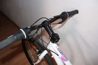 Bicicleta MTB Juvenil 26 pulgadas.