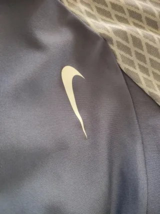 Camiseta Nike Talla M Azul y Gris