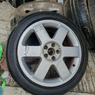 Llanta Audi TT 2001 --2010 medidas  225/ 45 / R-17