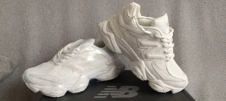 New Balance NB9060 Blancas