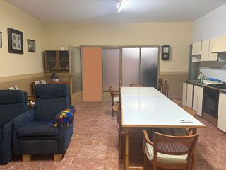 Local comercial en alquiler en Fonteta de Sant Lluís en Valencia