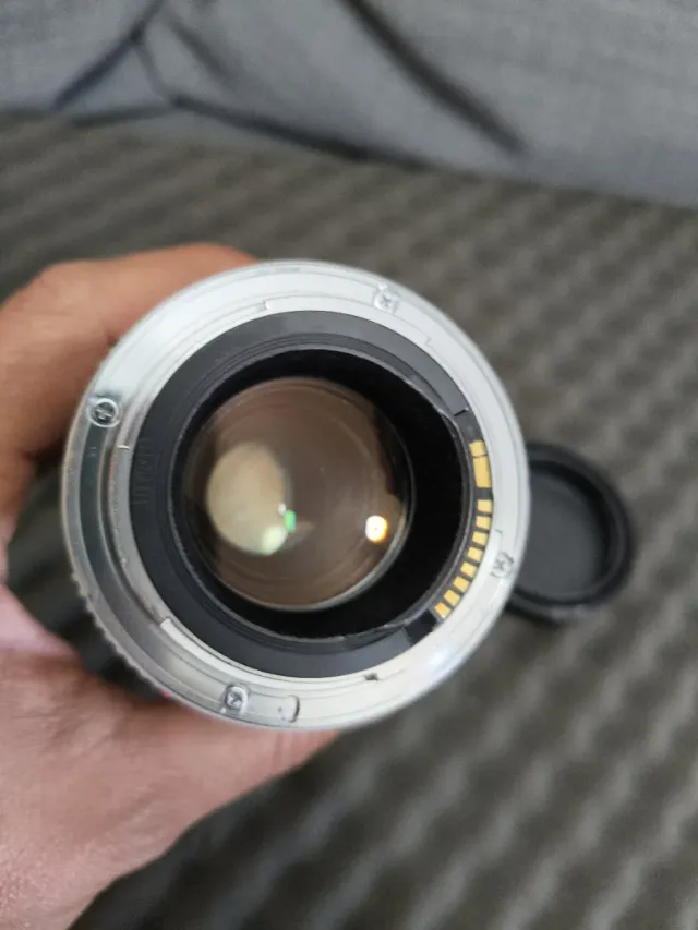 Canon EF 70-200mm f/4L USM