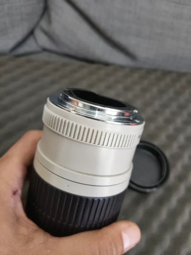 Canon EF 70-200mm f/4L USM