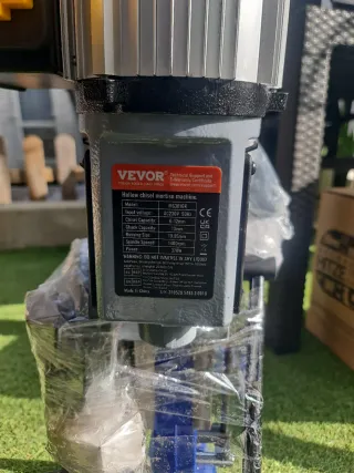 EMBUTIDORA CON BANCO