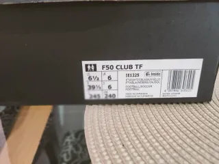 Zapatillas multitacos Adidas blancas y rosas para