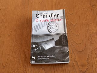 Libro EL SUEÑO ETERNO (Raymond Chandler)