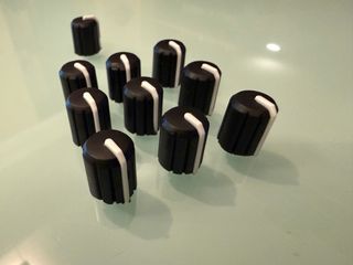 Set 9 Knob gommati per potenziometri di mixer 180