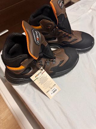 Botas de seguridad Exena Talla 43