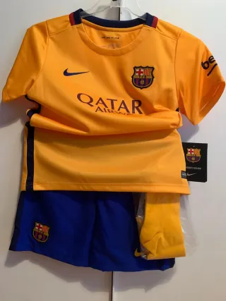 Equipación Junior Barça Nike Talla M (5-6 años)