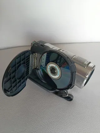 Videocámara Sony Handycam DCR-DVD406