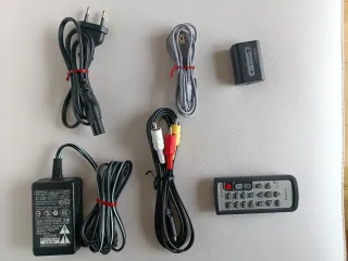 Videocámara Sony Handycam DCR-DVD406