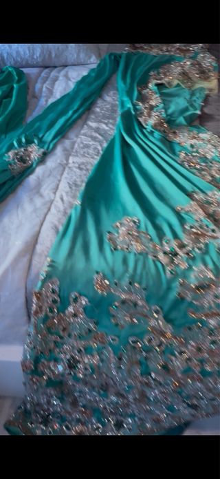 Vestido Gitano Verde y Dorado