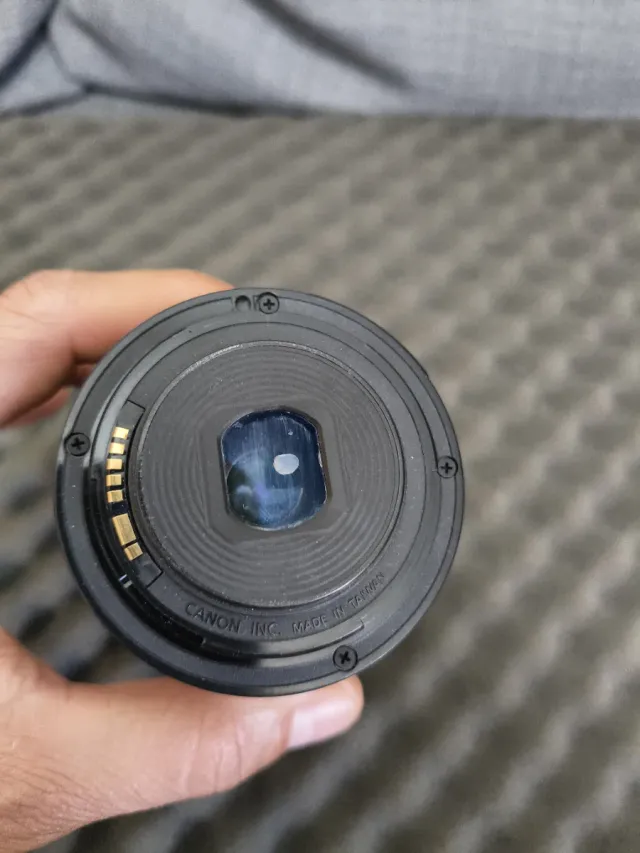 Objetivo Canon EF-S 18-55mm