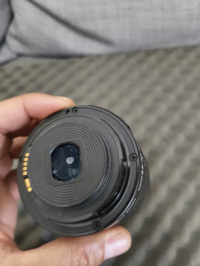 Objetivo Canon EF-S 18-55mm