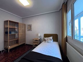 Piso en alquiler en Centro en Burgos