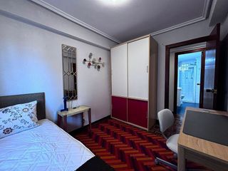 Piso en alquiler en Centro en Burgos