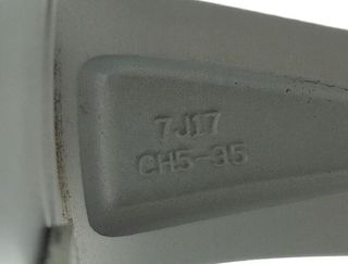 403009257r llanta renault austral tce 140 2320087