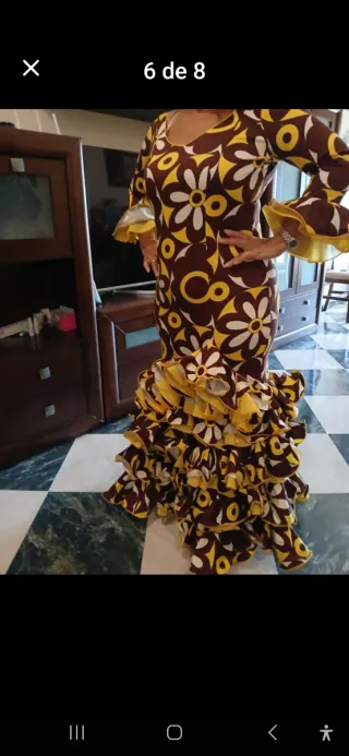 Vestido estampado floral marrón y amarillo