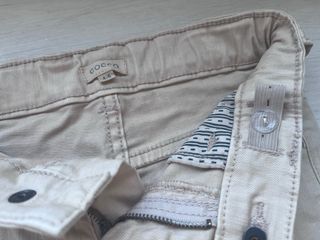 Pantalón 5 bolsillos color piedra