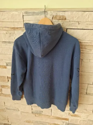 Sudadera Zara con estampado