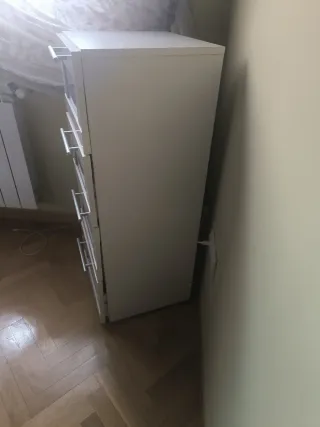 Cómoda blanca 4 cajones cristal