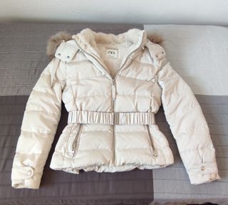 Cazadora Zara Talla L Beige con Capucha Zara
