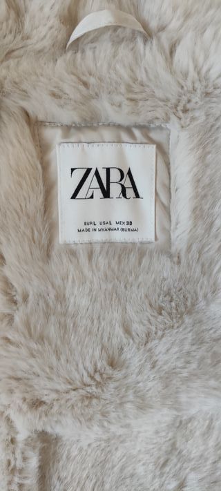 Cazadora Zara Talla L Beige con Capucha Zara