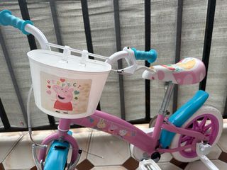 Bici infantil Peppa Pig rosa Apenas tiene uso