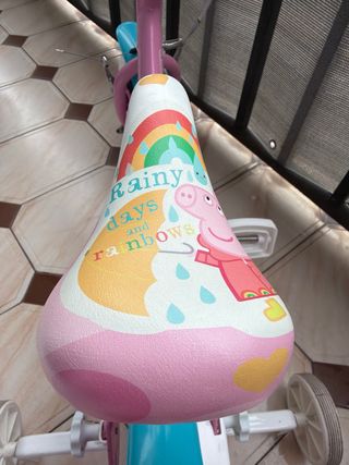 Bici infantil Peppa Pig rosa Apenas tiene uso