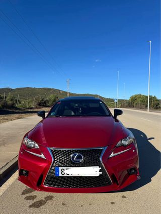 Lexus IS300H