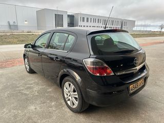Opel Astra 2009
