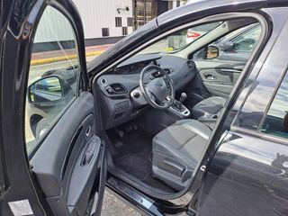 Renault Grand Scenic 2013