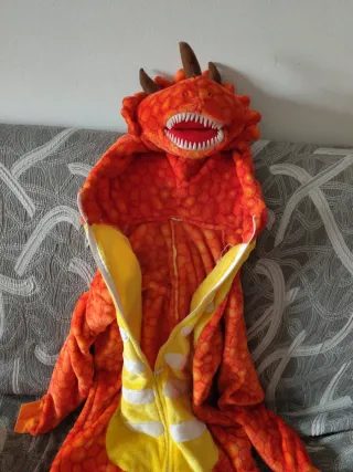 Disfraz Dinosaurio Naranja y Amarillo