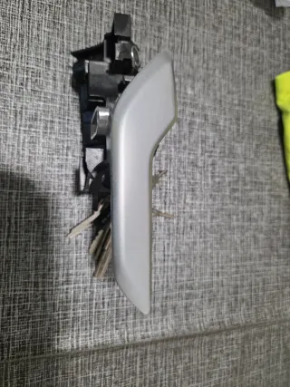 Tirador Izquierdo Volvo FH