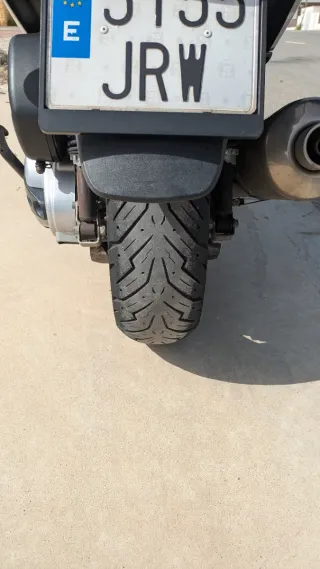 Piaggio MP3, 500cc, ABS, ASR.( Control tracción)