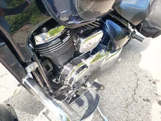 Suzuki Intruder C800