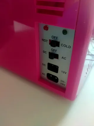 Mini-nevera. Con opción de calentador